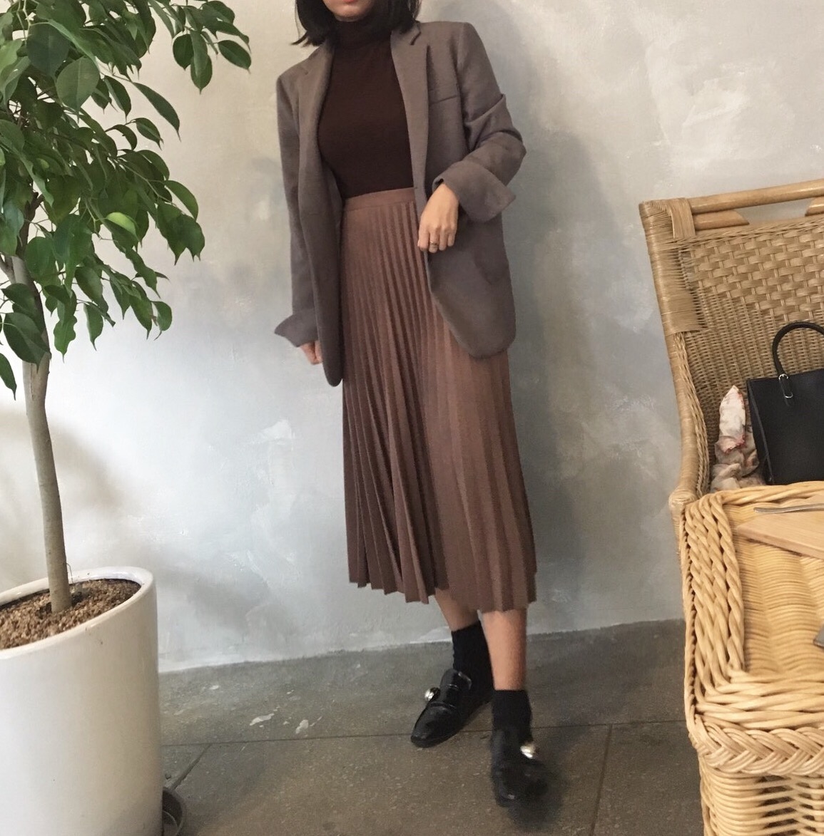 Pleated long skirt Pleated soft material Outfit Co
