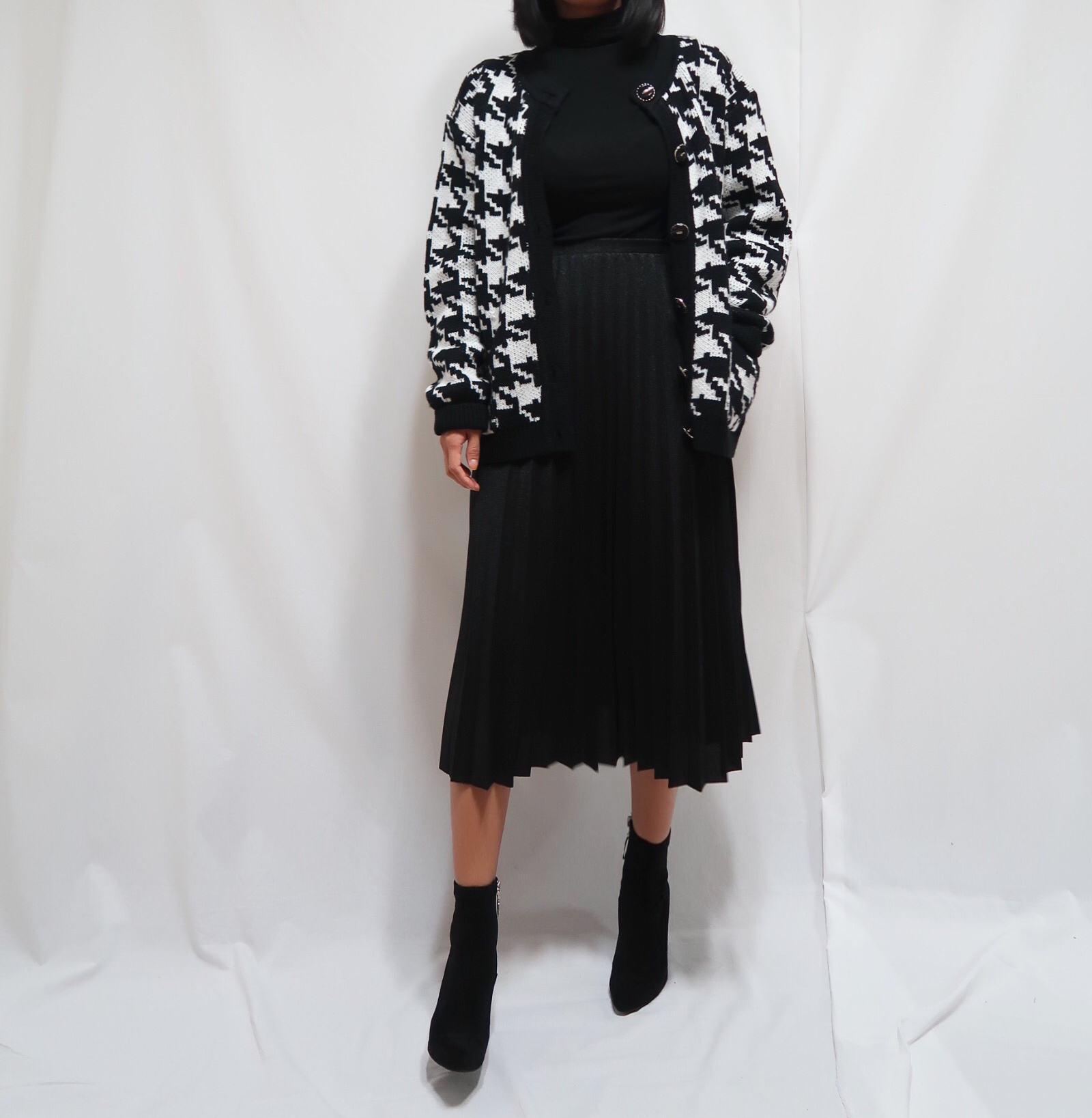 Pleated long skirt Pleated soft material Outfit Co