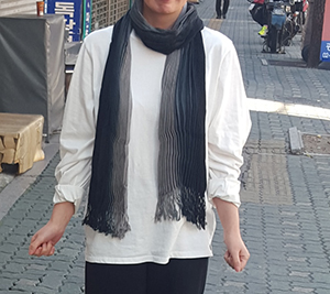 Gradation wrinkle knit muffler Unique wool autumn 