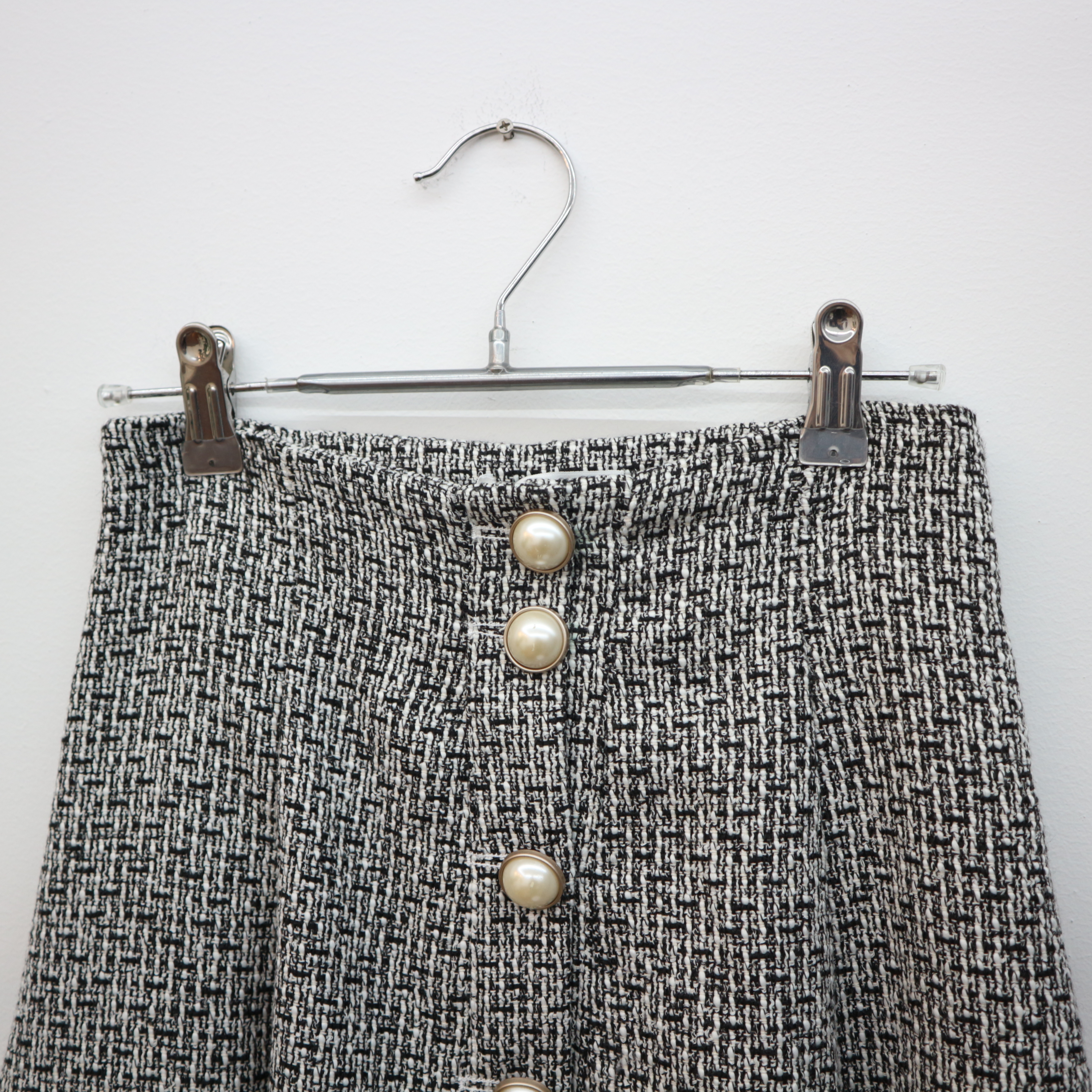 Pearl button tweed long skirt 2col