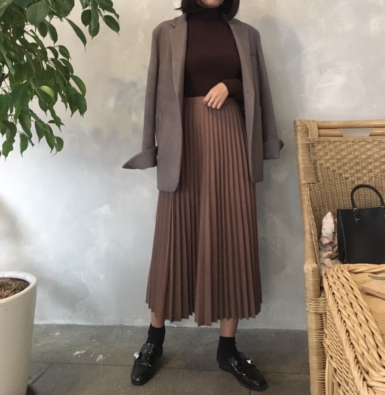 Pleated long skirt Pleated soft material Outfit Co