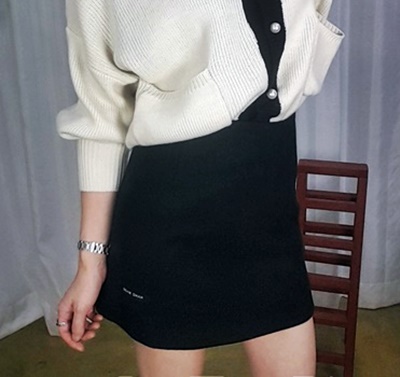 Planning handmade mini-skirt Blacktop girl h lint 