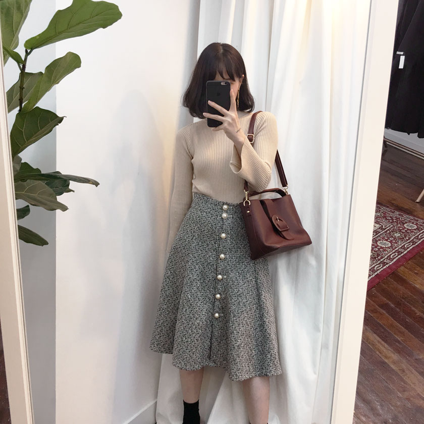 Pearl button tweed long skirt 2col