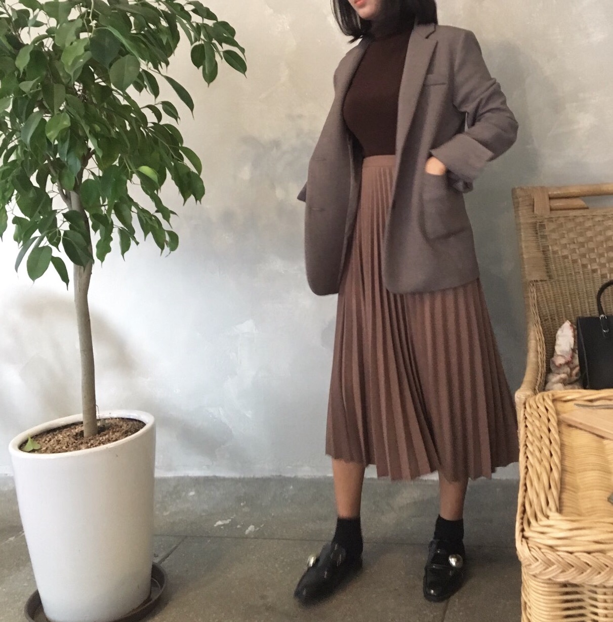 Pleated long skirt Pleated soft material Outfit Co