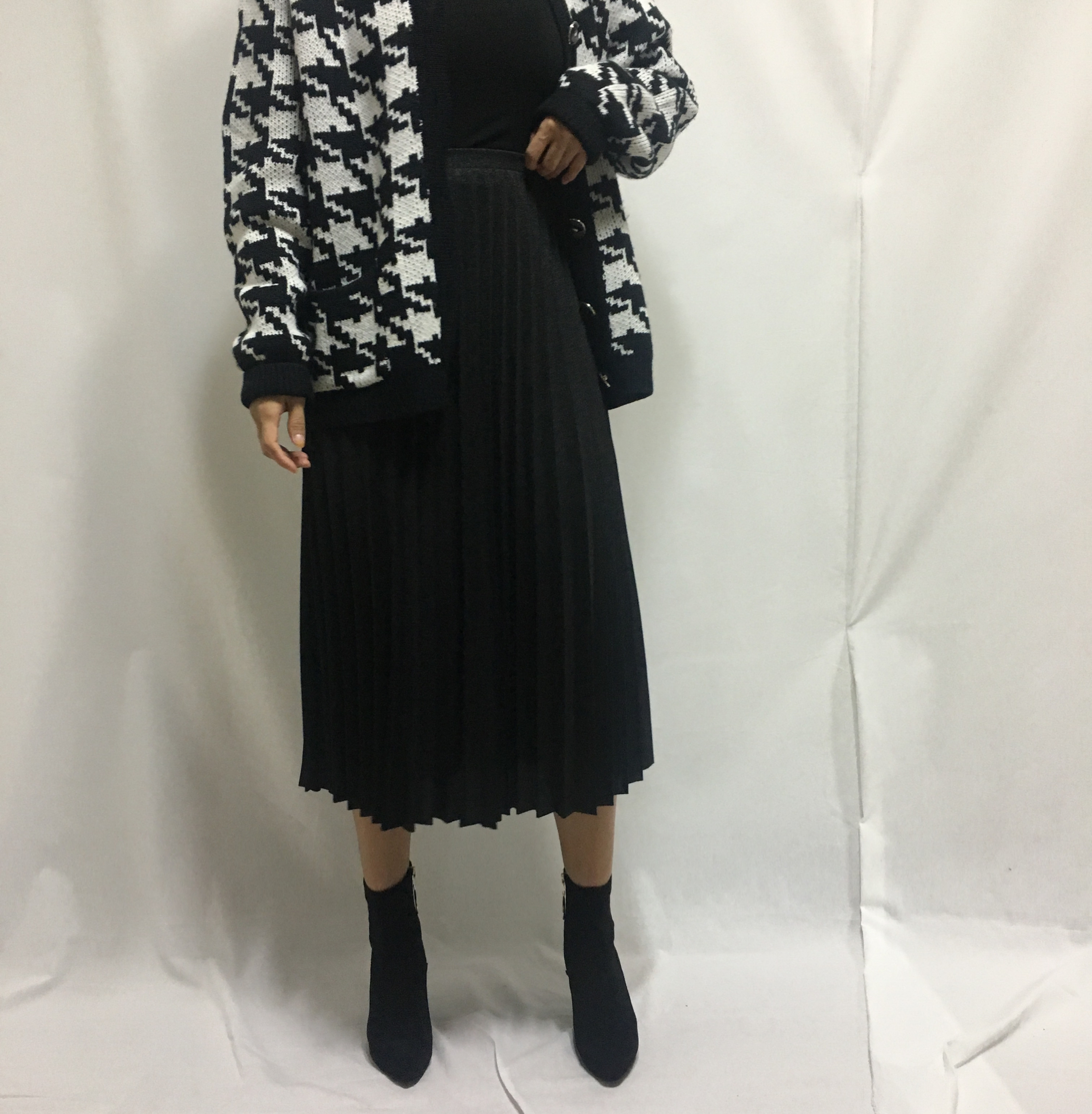 Pleated long skirt Pleated soft material Outfit Co