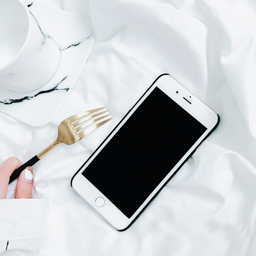 Cheongsam iPhone 8 embroidery case plus strap card