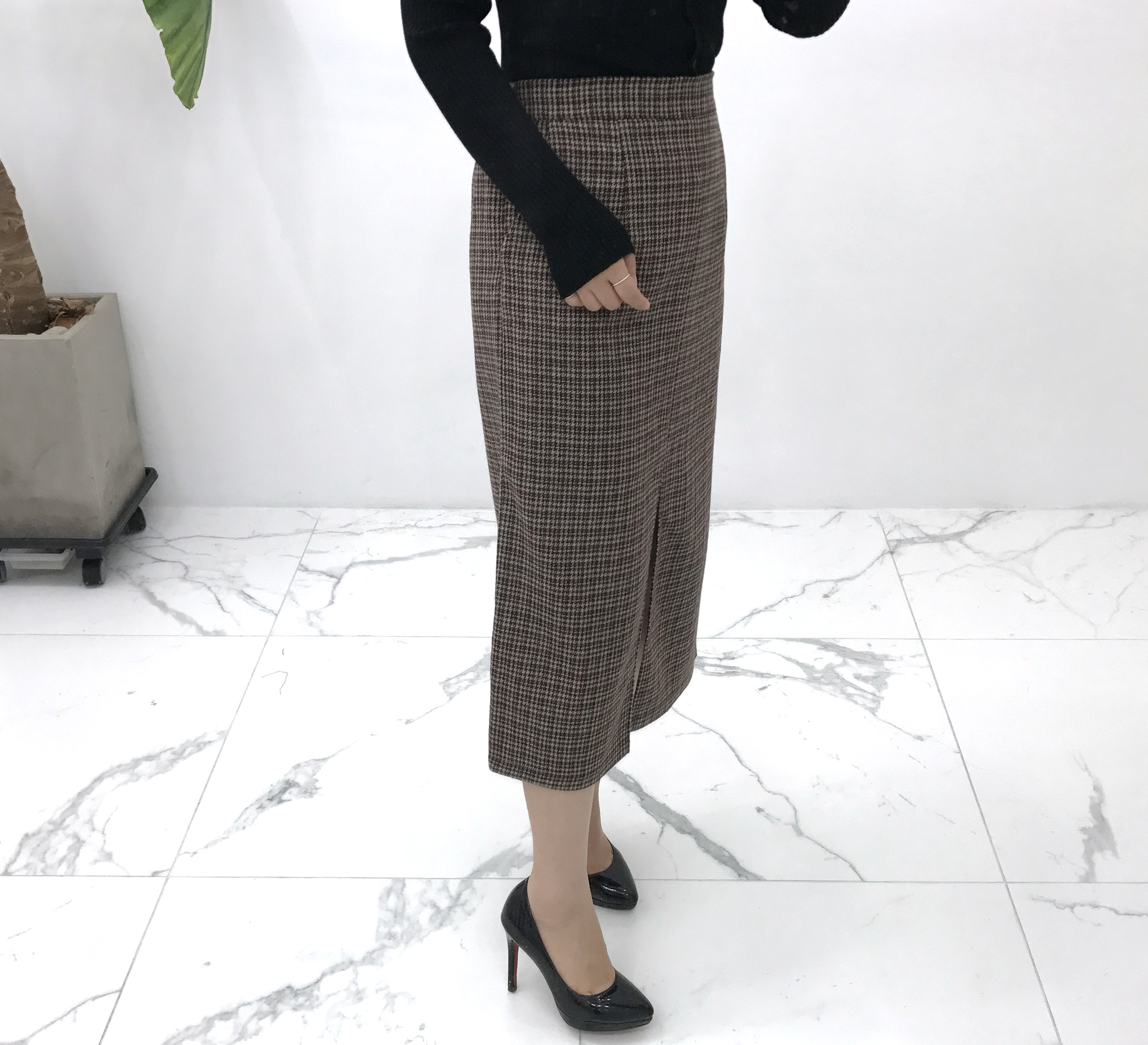 Check woolen trim skirt autumn winter long coordin