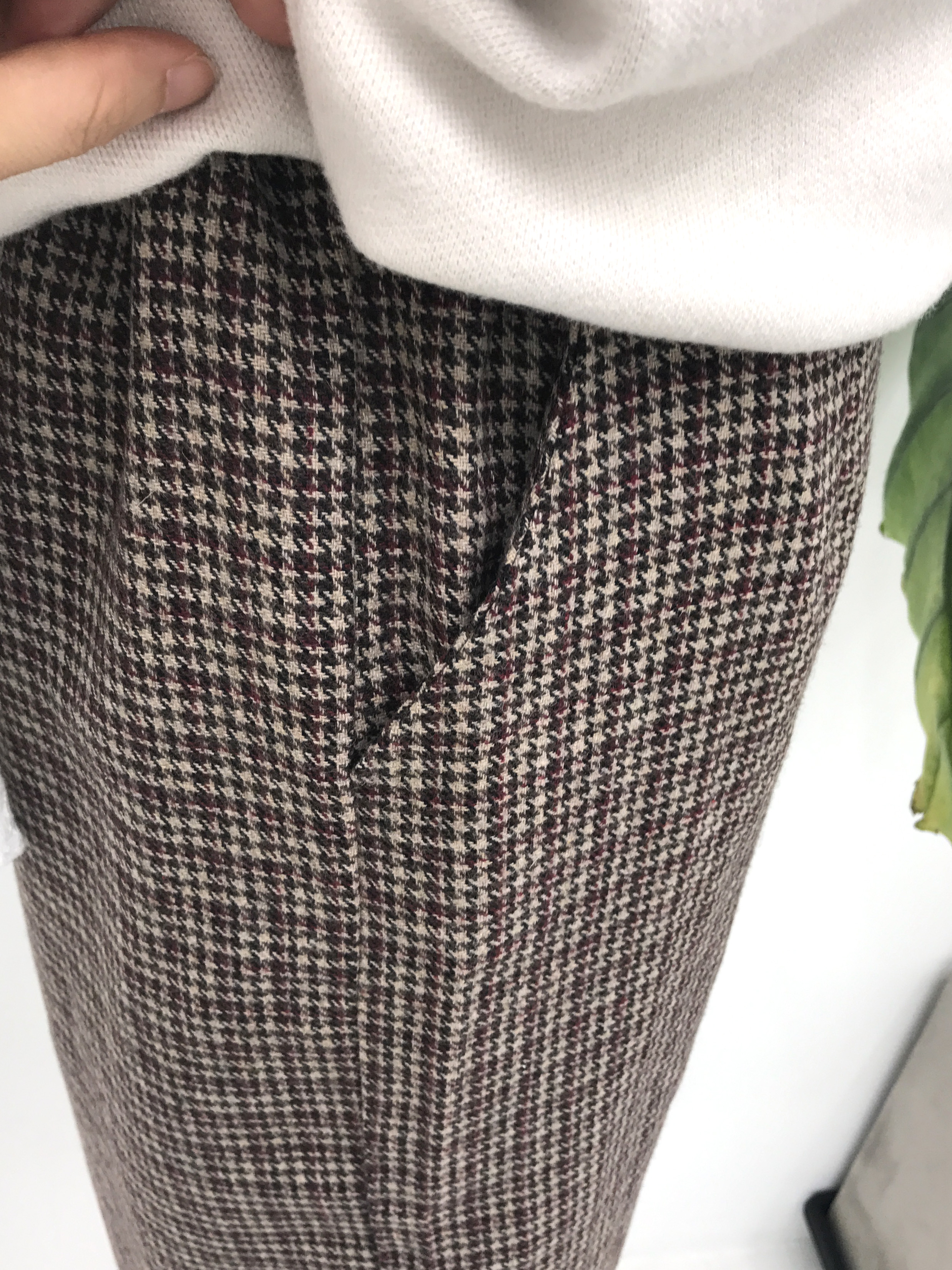 Check woolen trim skirt autumn winter long coordin