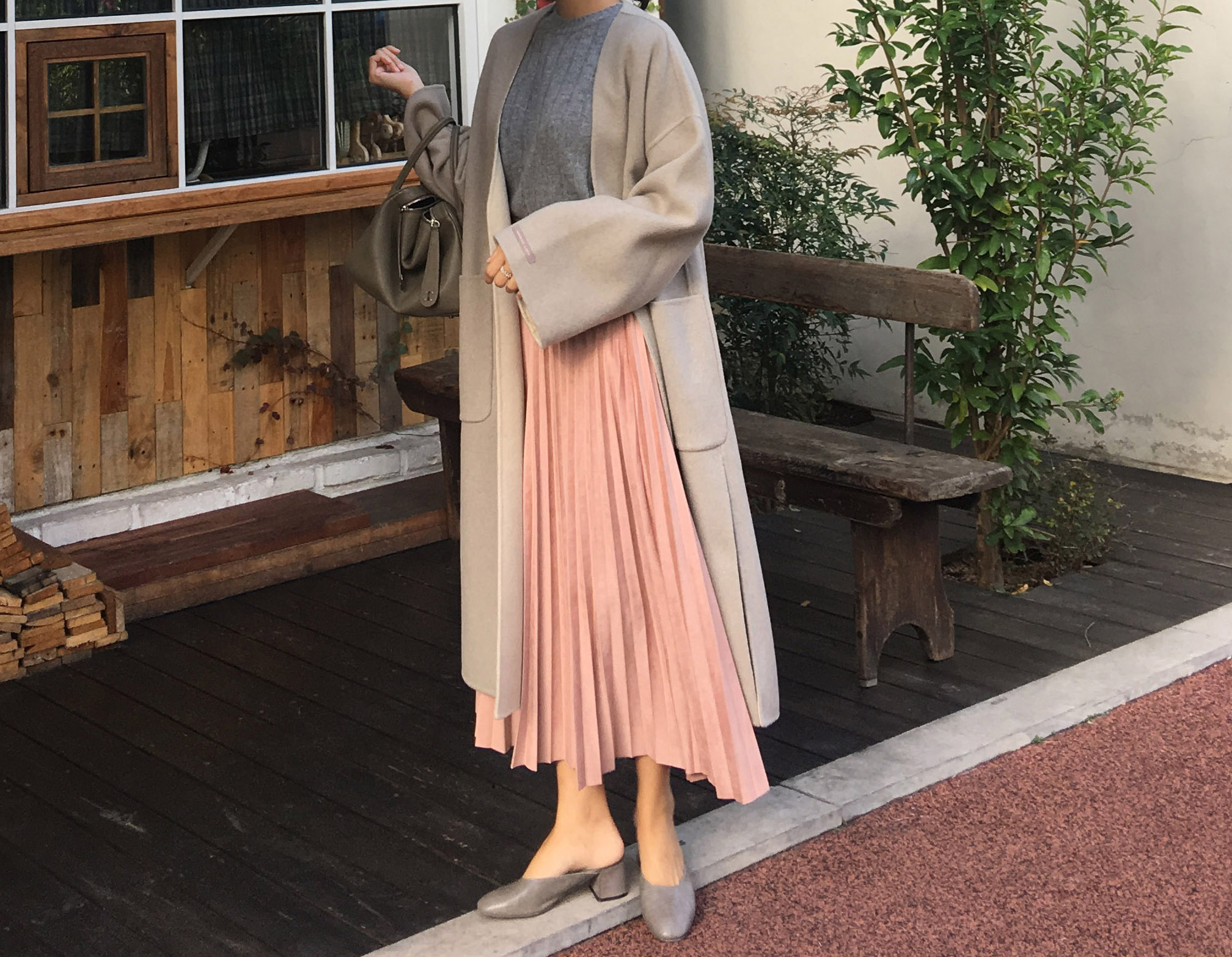 Suede pleated skirt pink, khaki brown, black long 