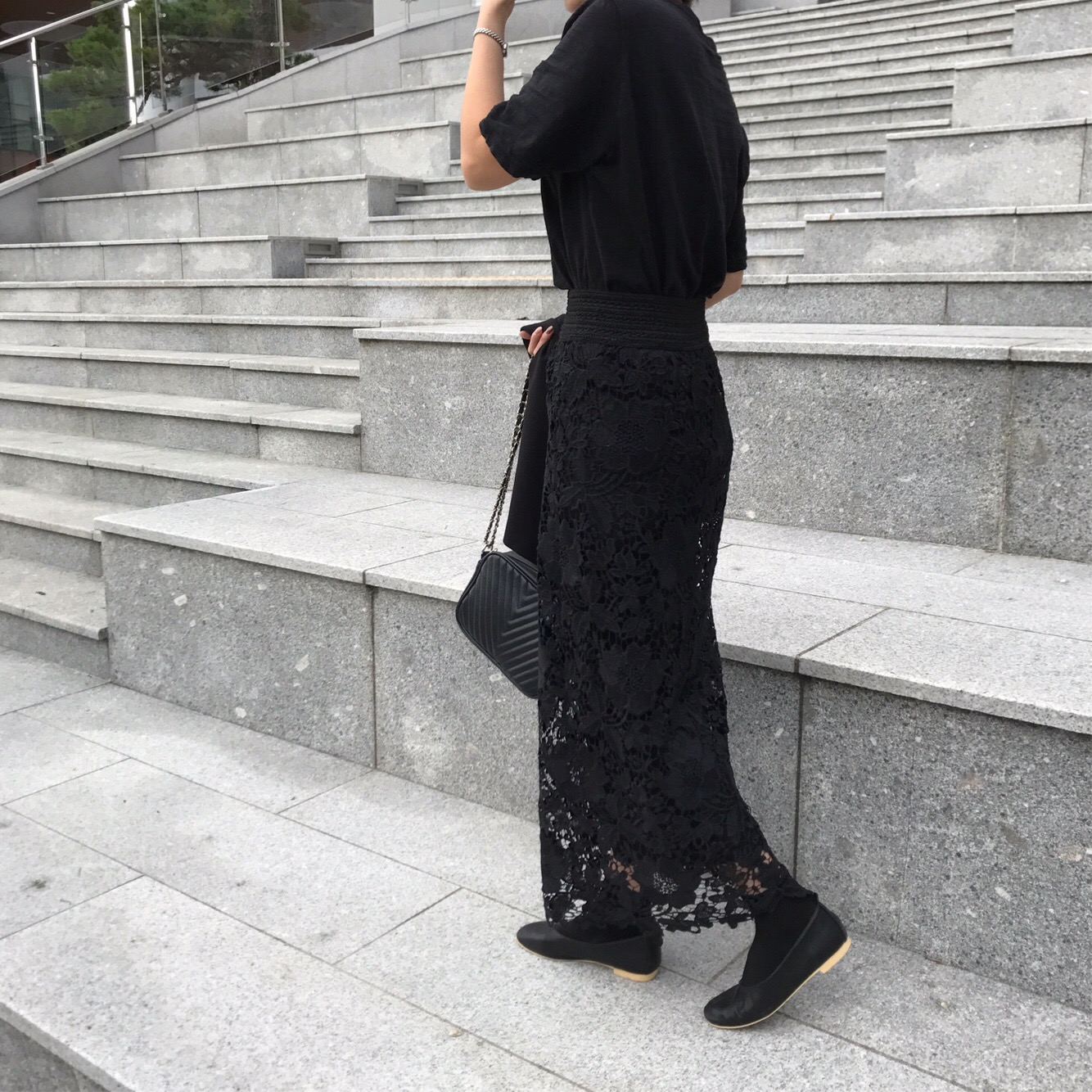 H line punching embroidery lace waist banding skir