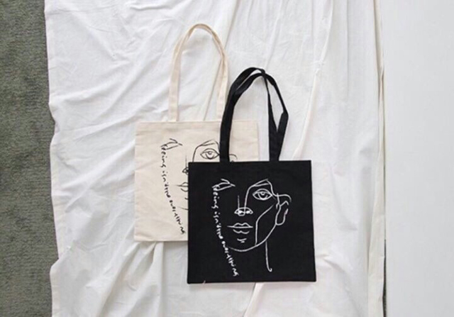 Illustration Eco Bag - Ivory cute sporty outfit te