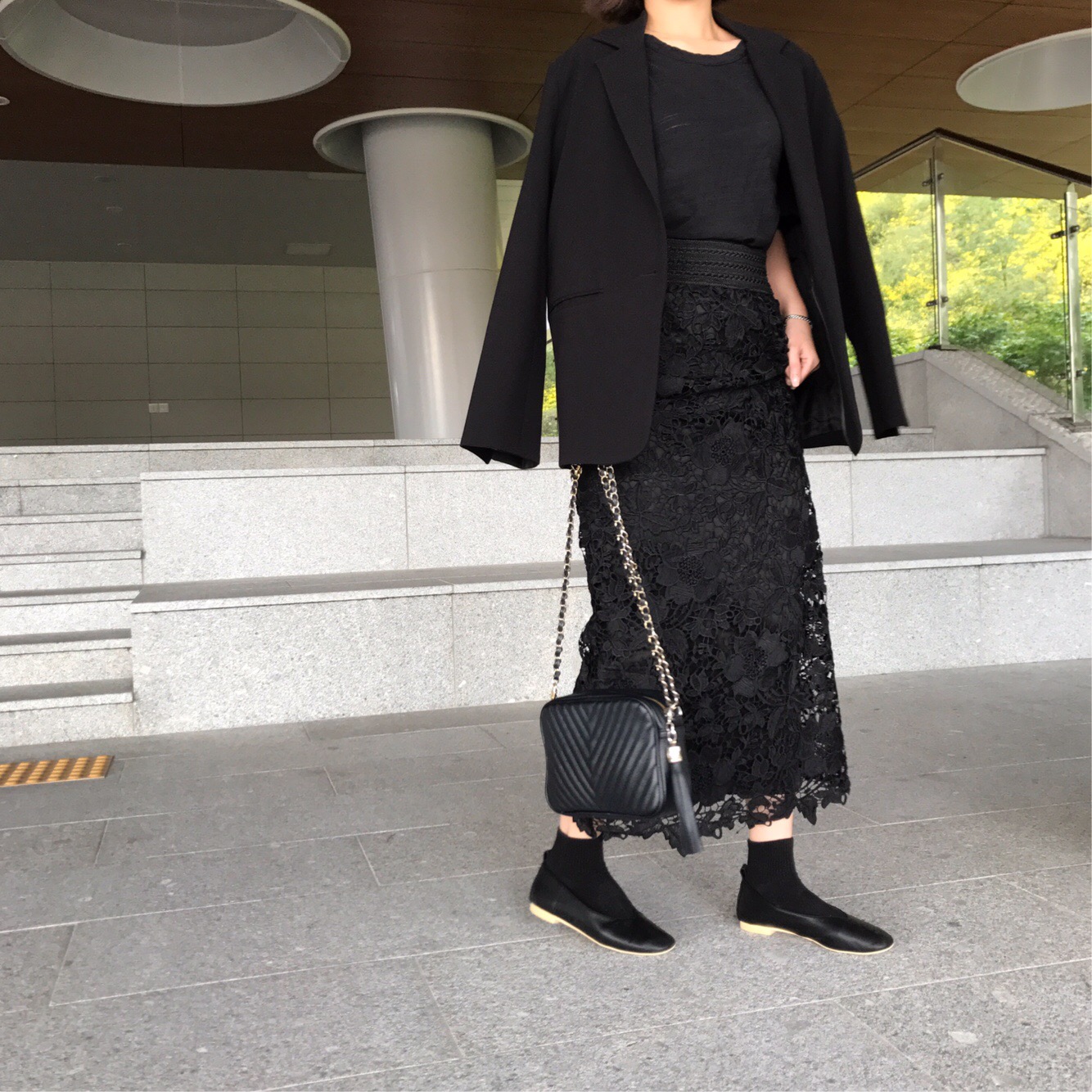 H line punching embroidery lace waist banding skir