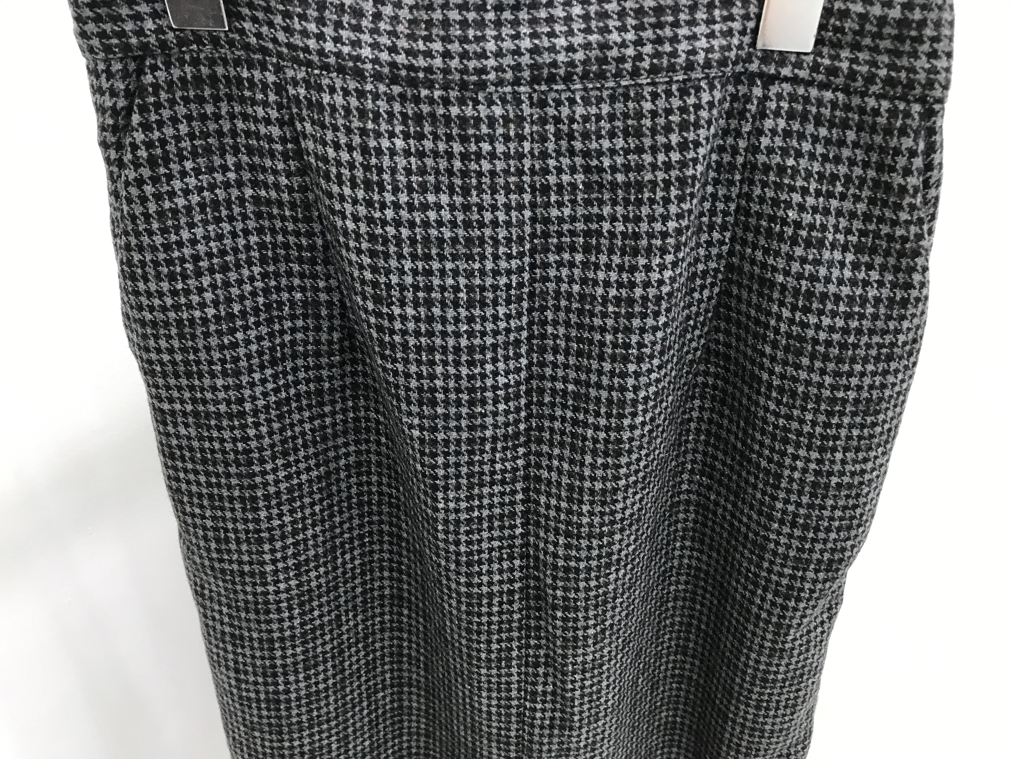 Check woolen trim skirt autumn winter long coordin