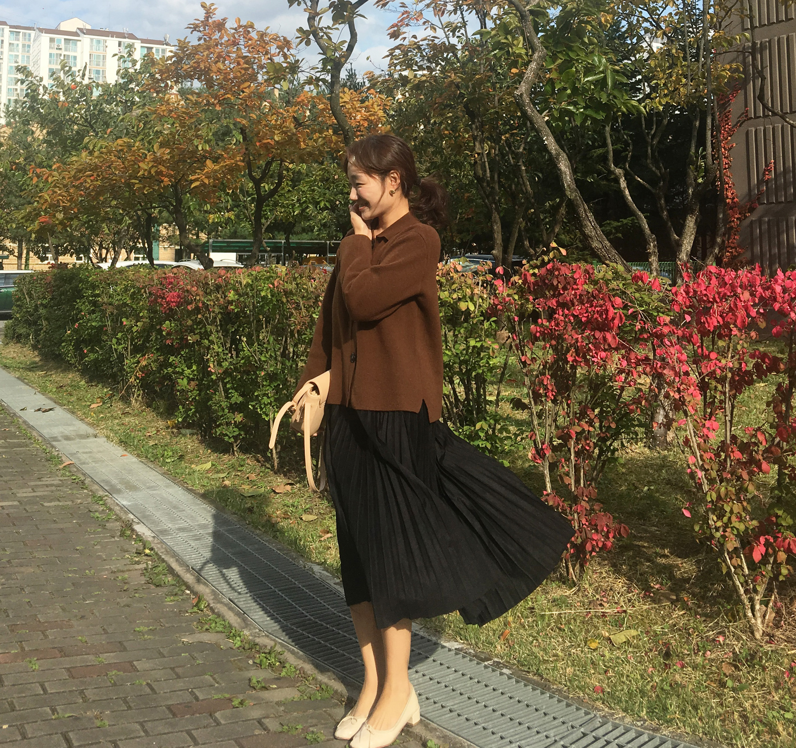 Suede pleated skirt pink, khaki brown, black long 