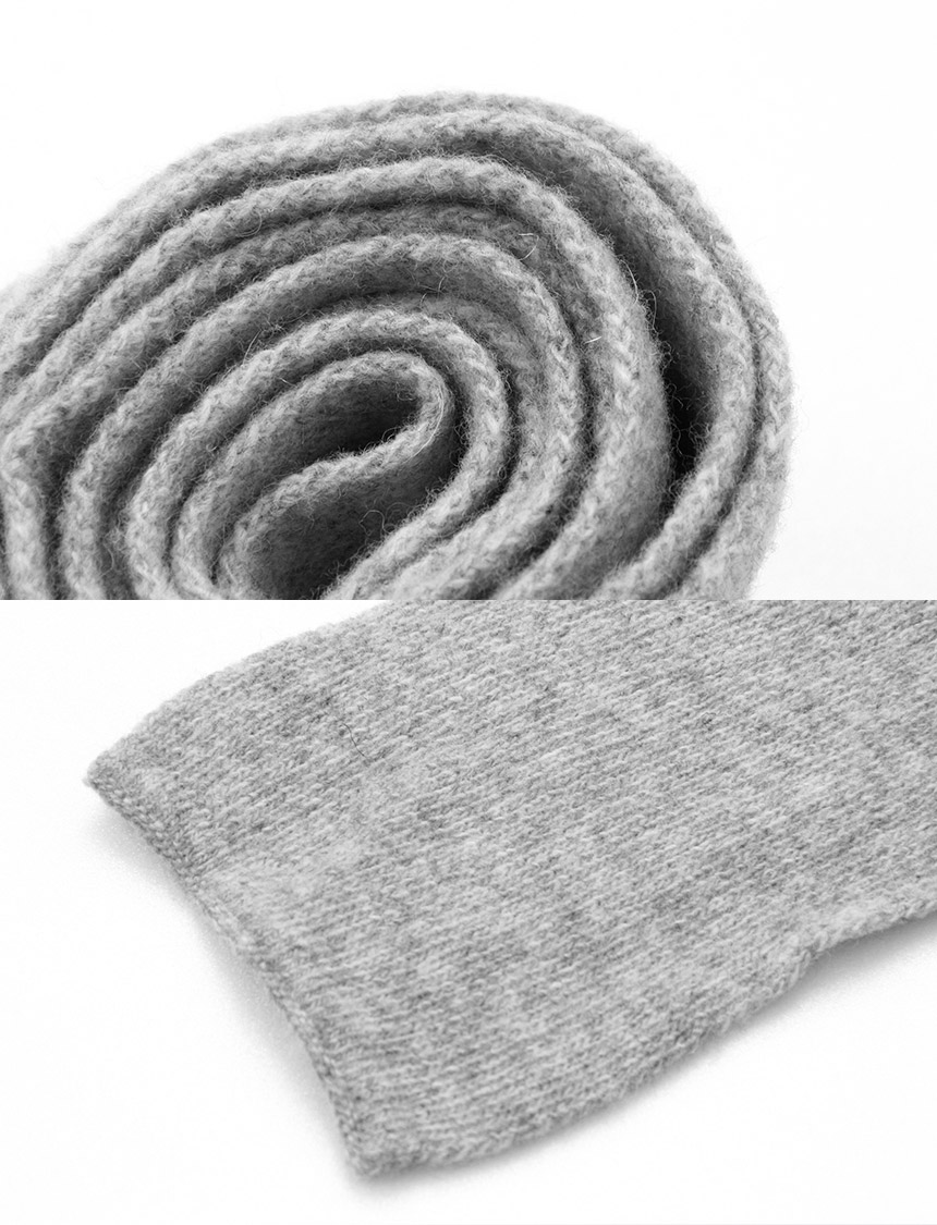 Short mini wool muffler shawl man woman couple gif