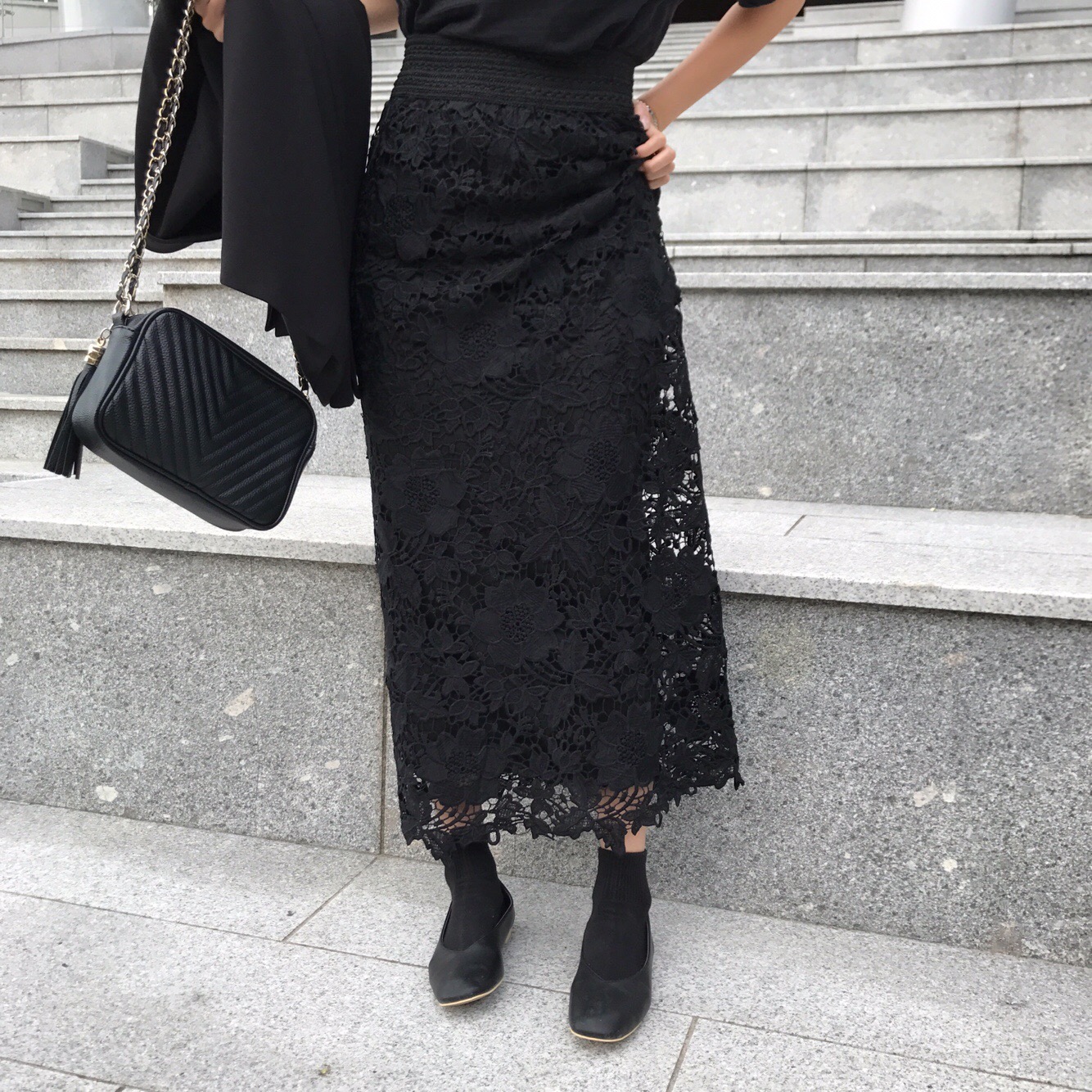 H line punching embroidery lace waist banding skir