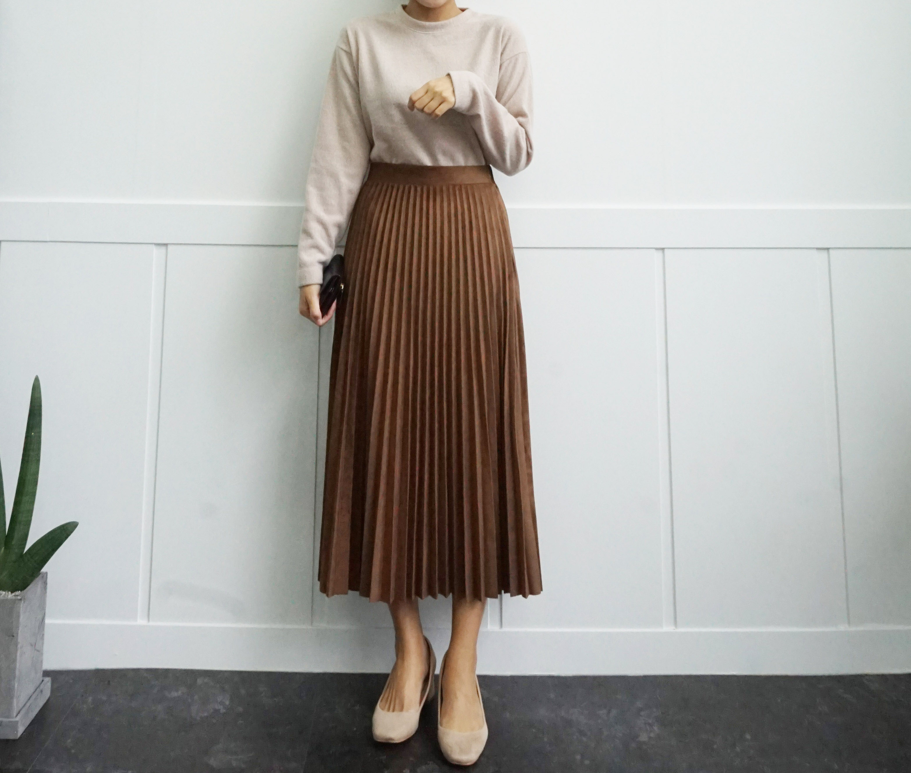 Suede pleated skirt pink, khaki brown, black long 