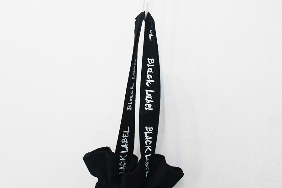 Black lettering eco-back label daily embroidered c