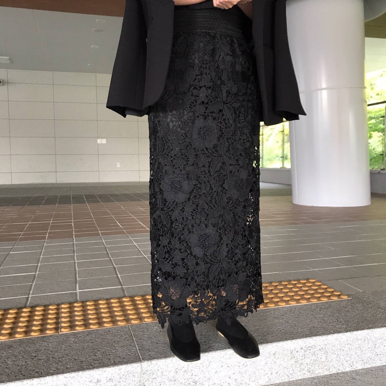 H line punching embroidery lace waist banding skir