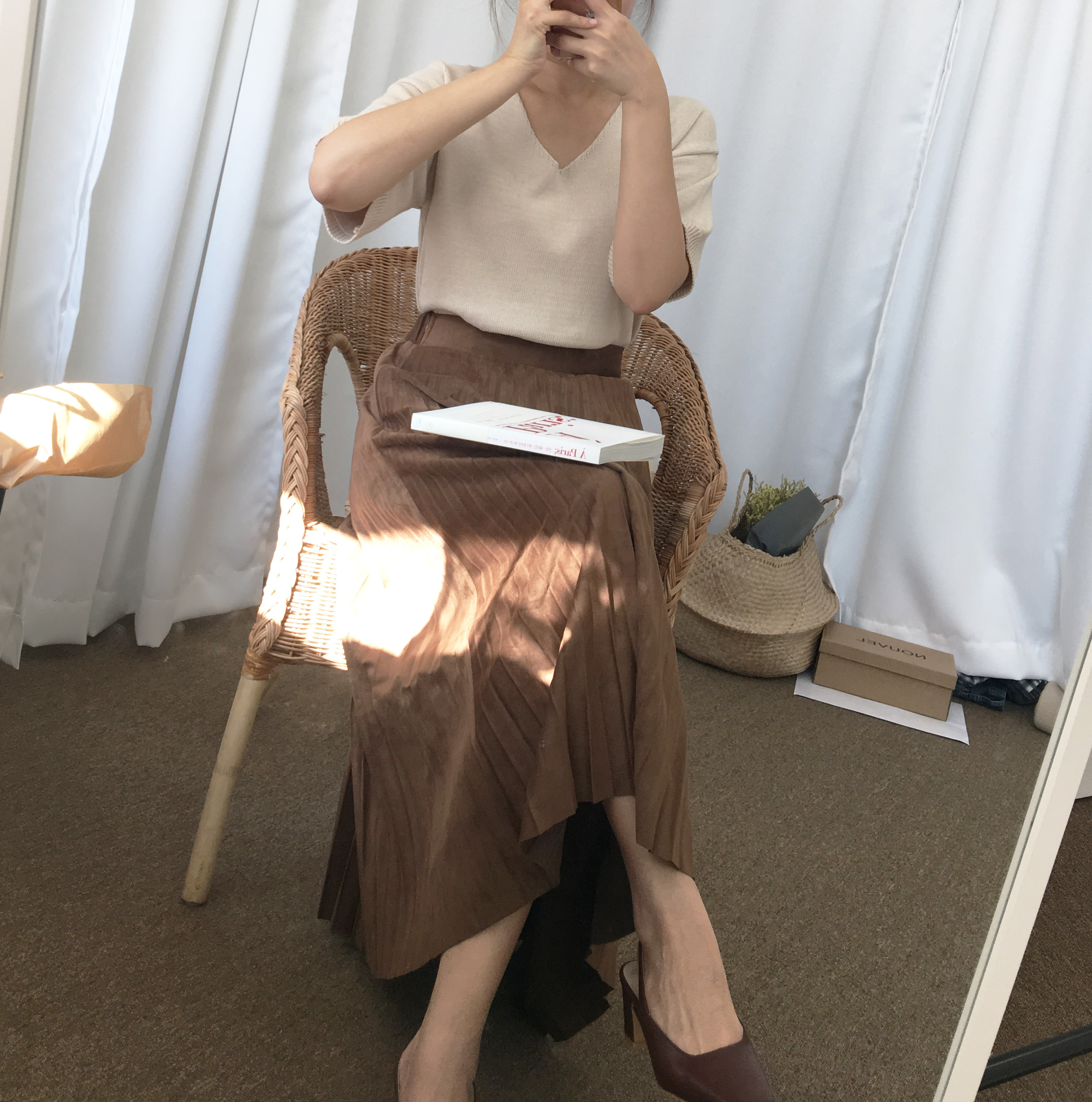 Suede pleated skirt pink, khaki brown, black long 