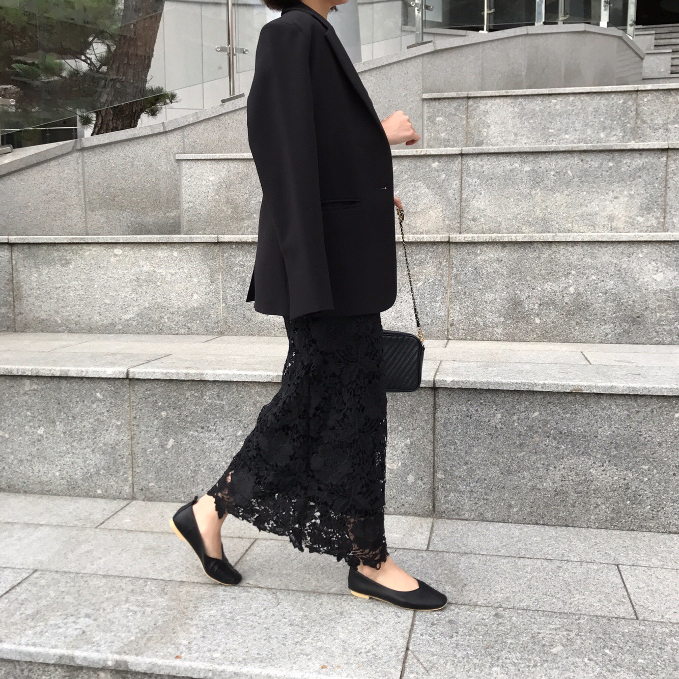 H line punching embroidery lace waist banding skir