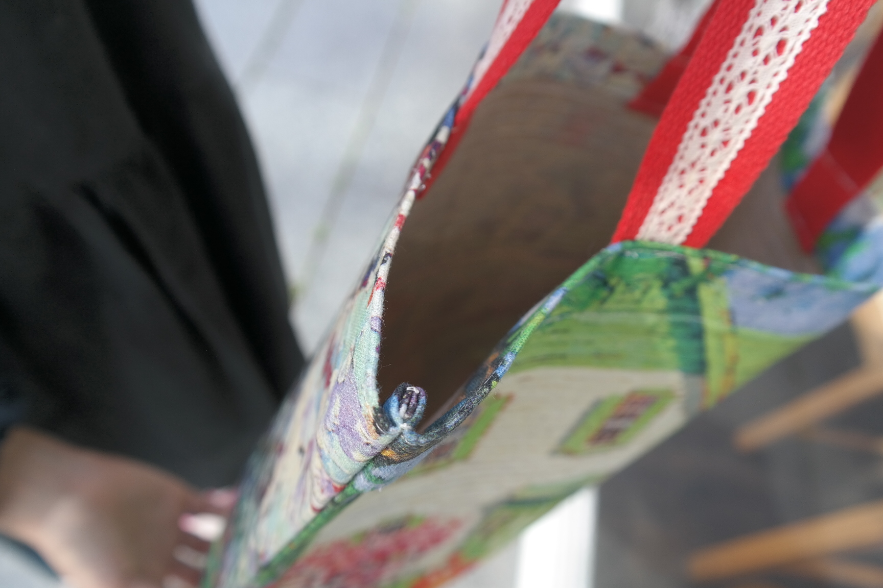 Red hair and eco bag 2