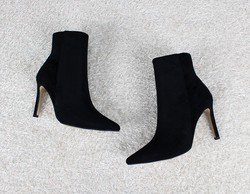 Suede Spike Stiletto Angle Boots Socks 9cm Women T