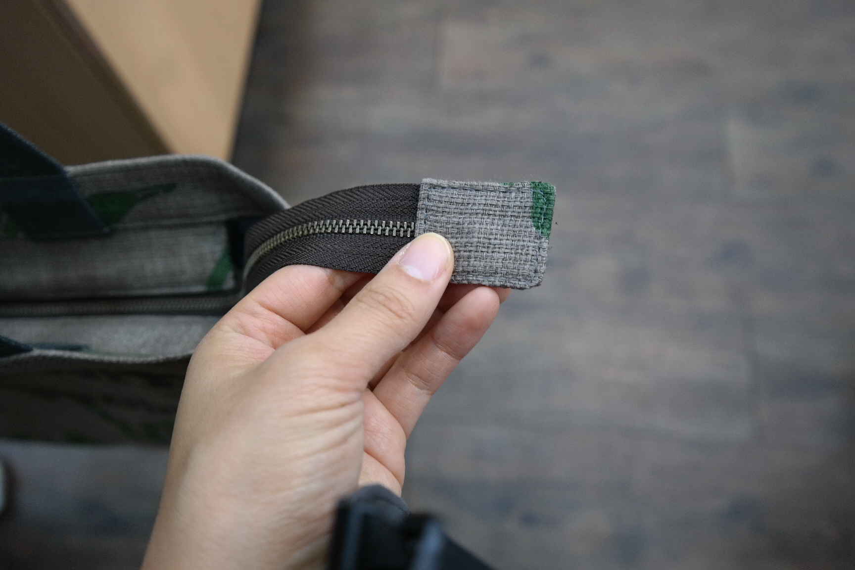 Red hair and eco bag 2