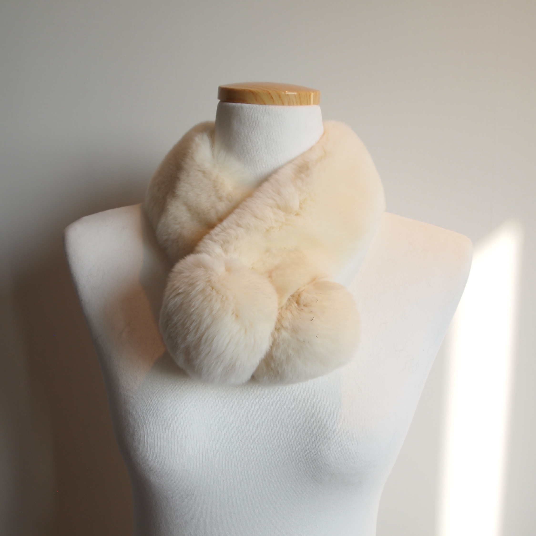 Bubble Rex Magnet Muffler Same Day Shipping Shawl 