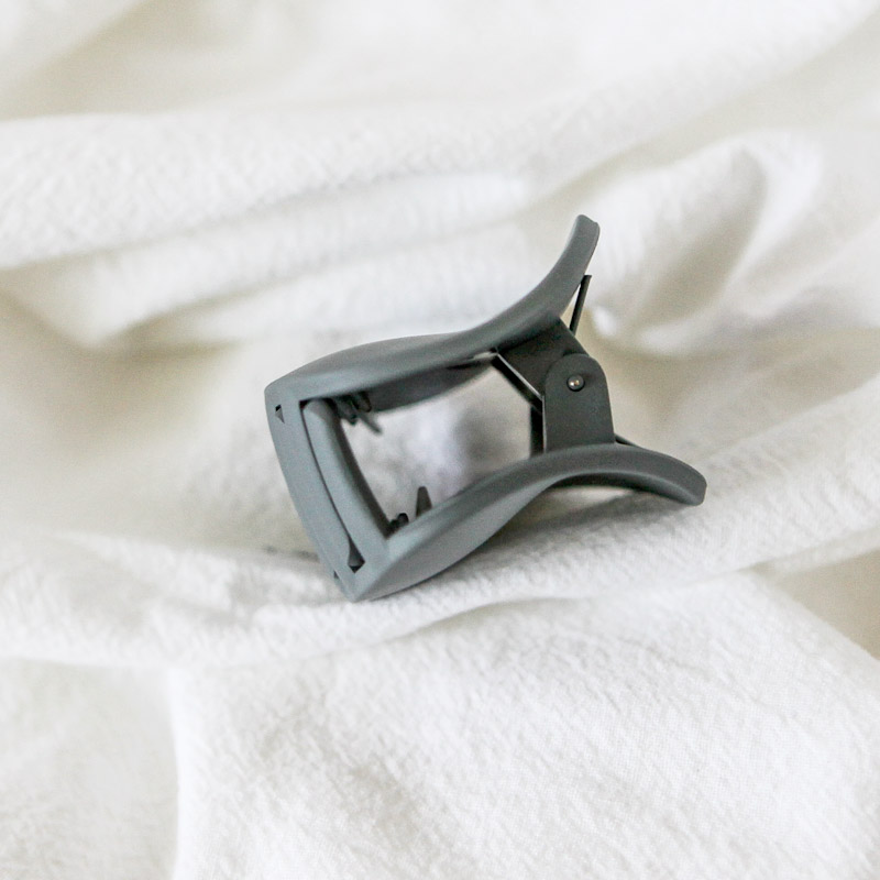 Hair Accessories Matt Gray Acrylic Base Triangle T