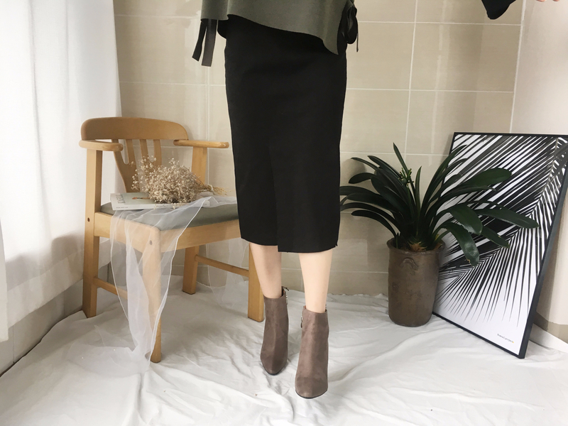 Suede Angle Boots Square Winter 2color Coordinatio