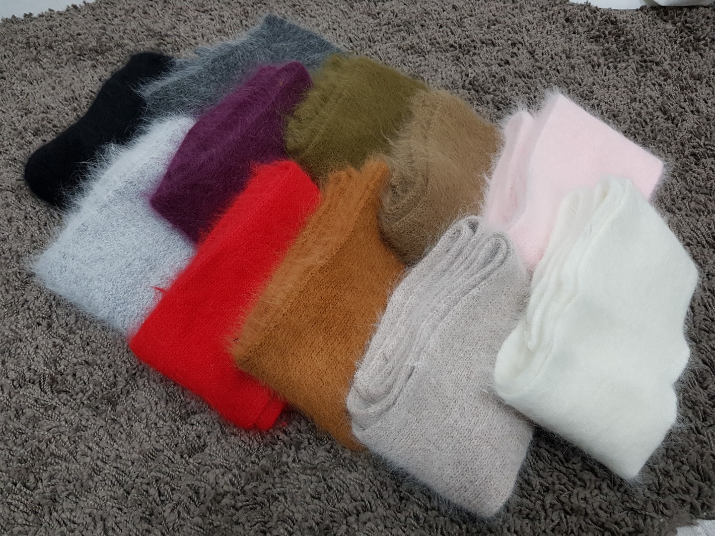 Angora muffler woman Fall winter coordination 2017