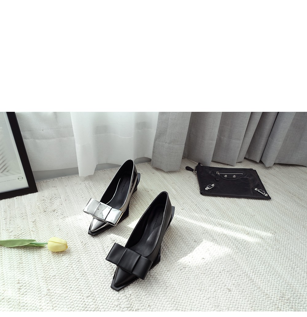 Unique Ribbon Pumps 5.5cm Shoe Silver Blue Keyhole