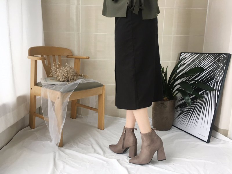 Suede Angle Boots Square Winter 2color Coordinatio