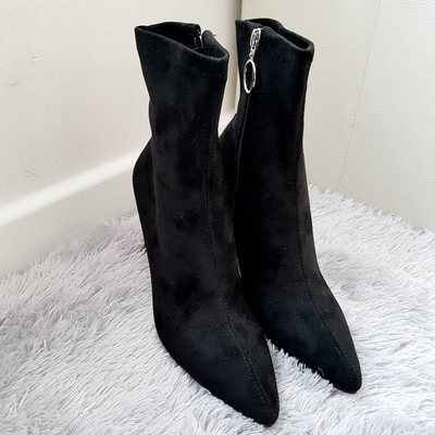 Oring Suede Angle Boots