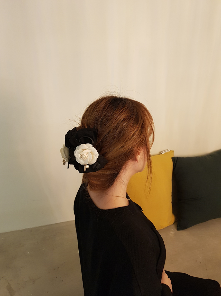 Hair Accessories コ コ ノ ー バ ー 5 Tongue pin luxury h