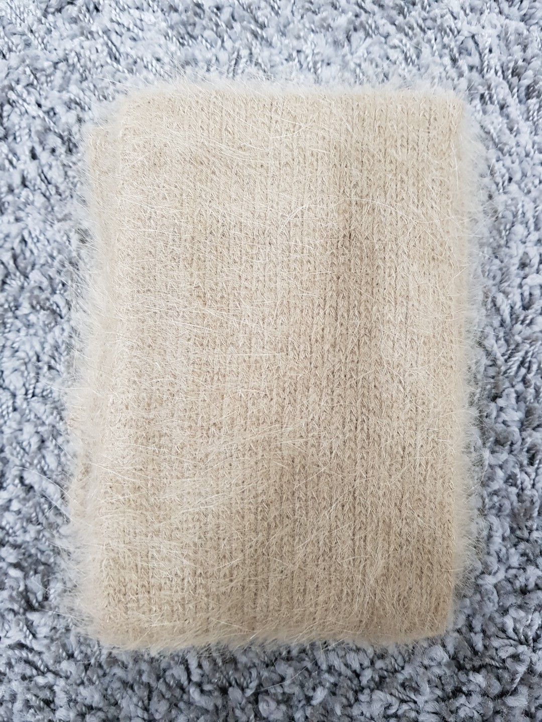 Angora muffler woman Fall winter coordination 2017