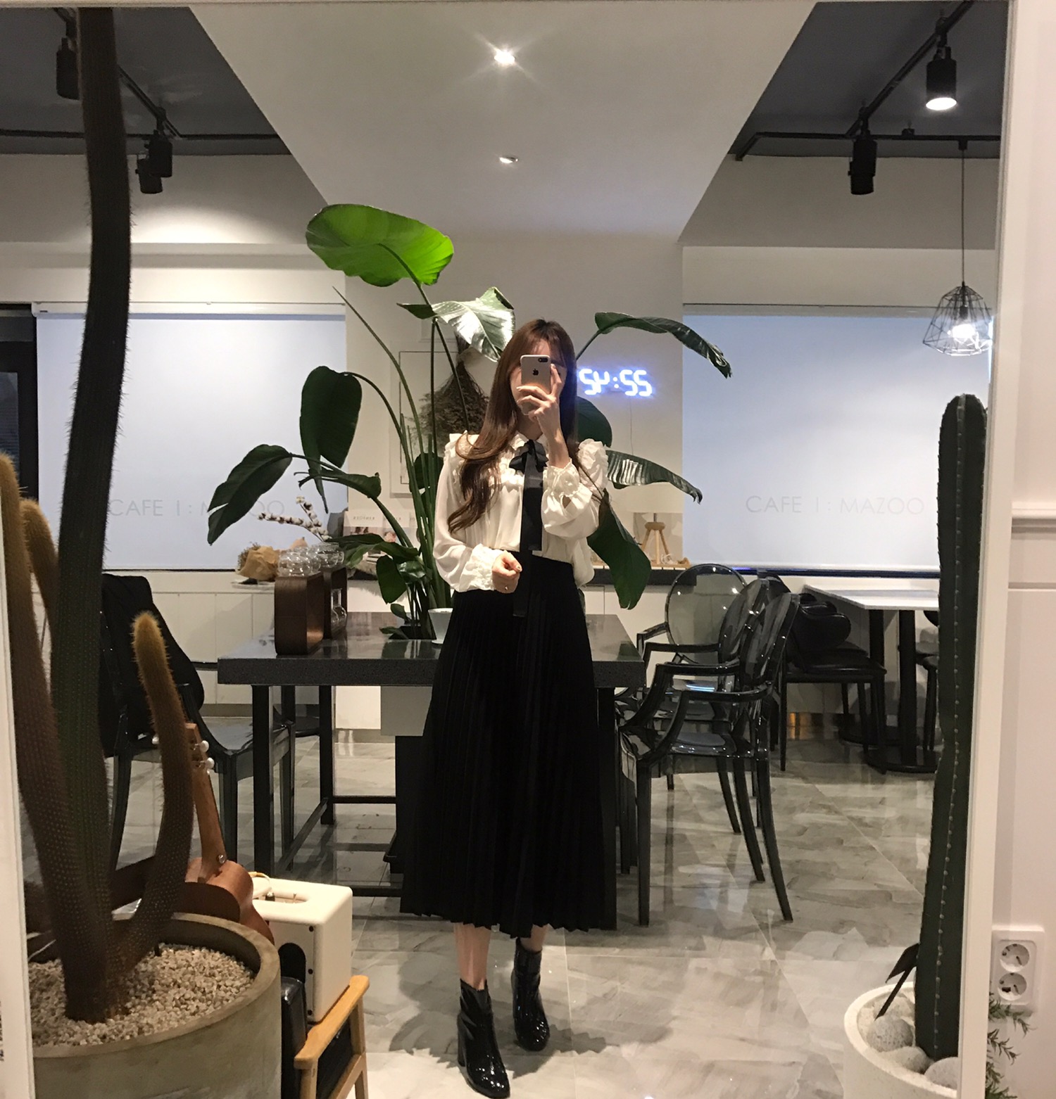 Louuar showroom order rush! Winter long wrinkle sk