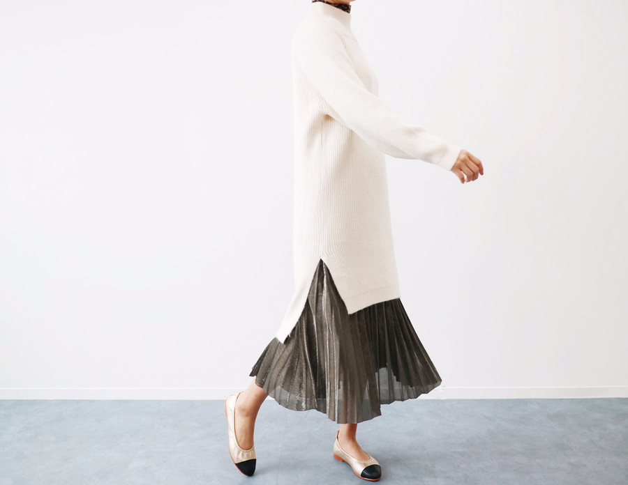 Gold Silver Metal Pearl Pleated Banding Long Skirt