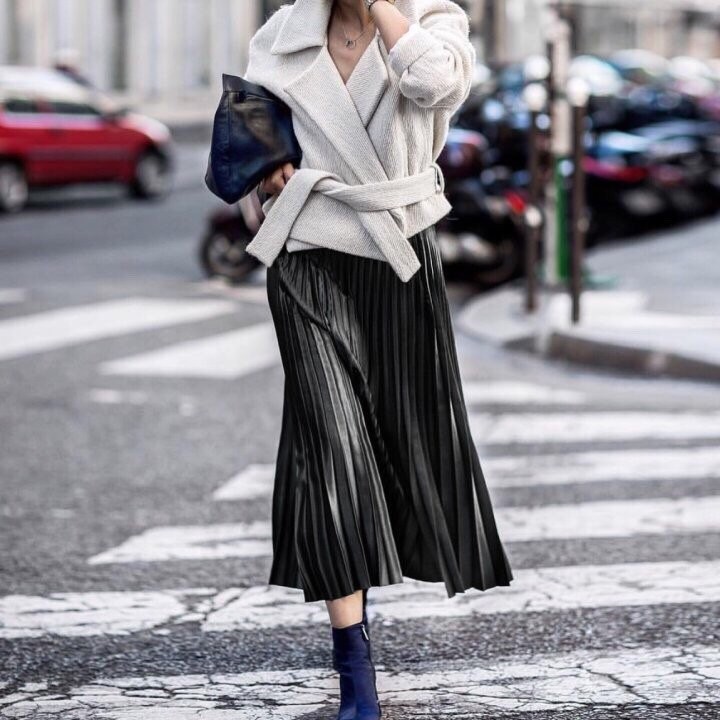 Metallic Pleated Long Skirt Date Coordination