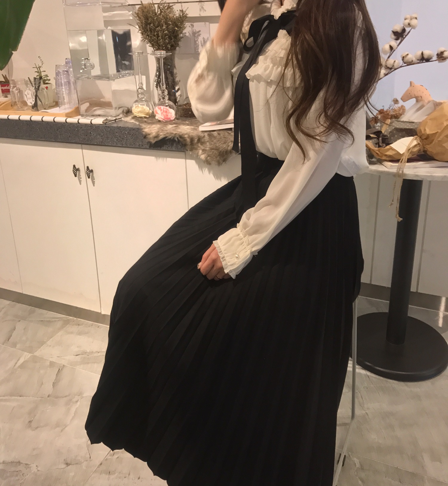 Louuar showroom order rush! Winter long wrinkle sk