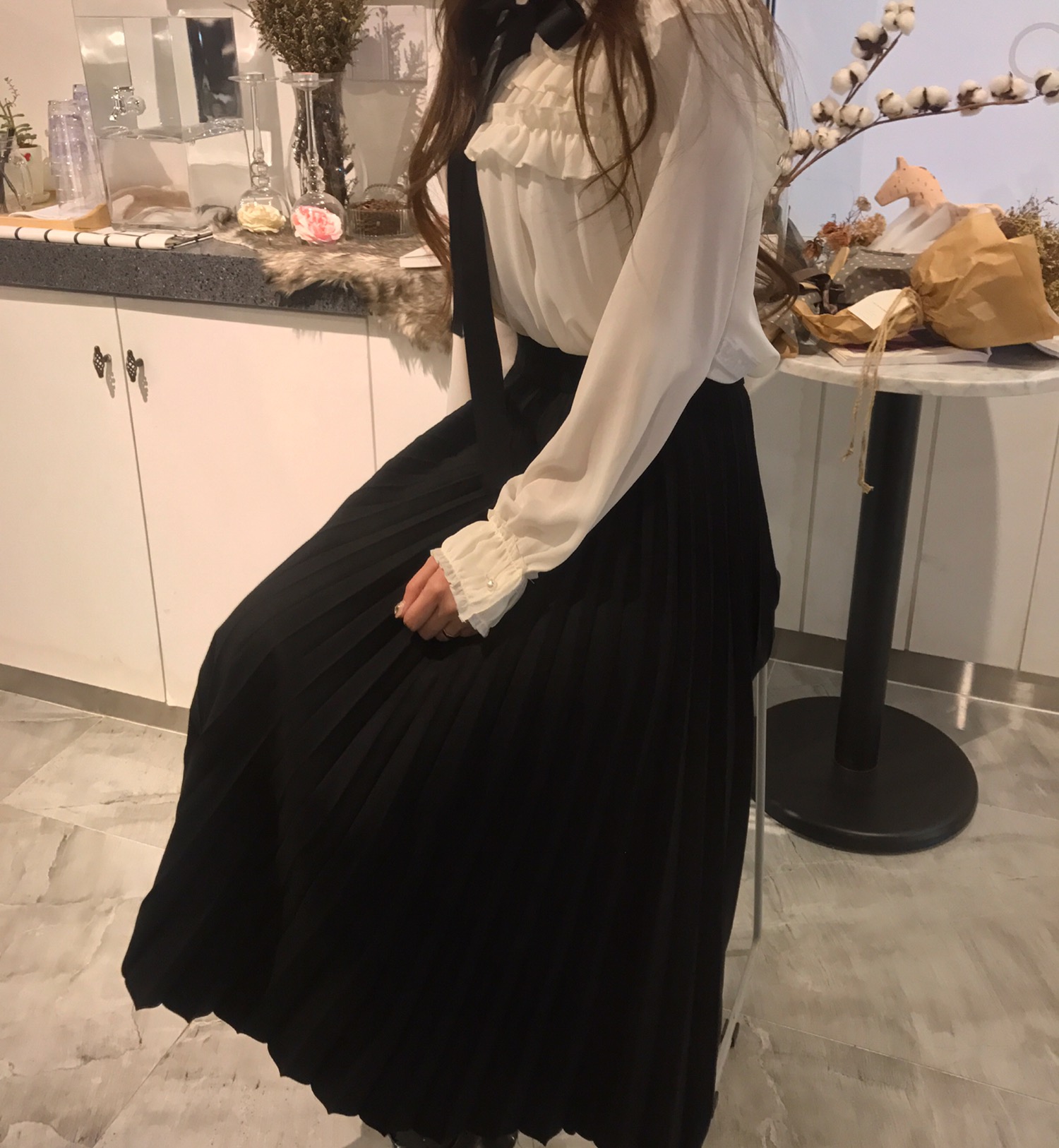 Louuar showroom order rush! Winter long wrinkle sk