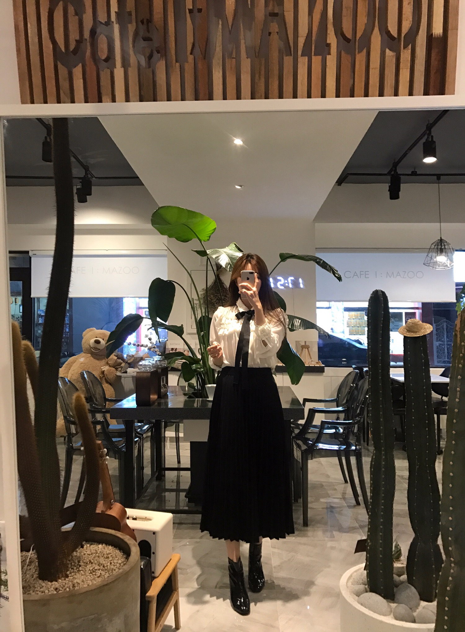 Louuar showroom order rush! Winter long wrinkle sk