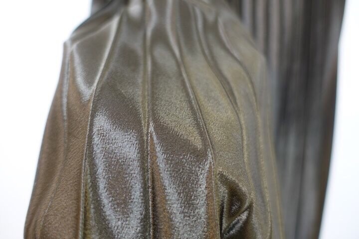 Metallic Pleated Long Skirt Date Coordination