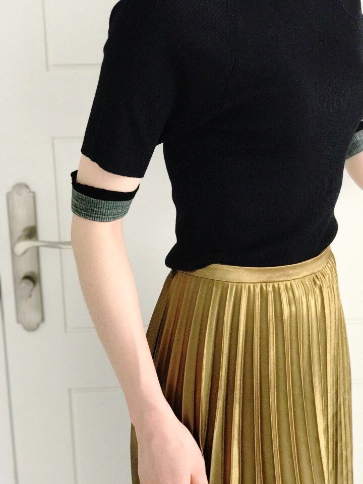 Metallic Pleated Long Skirt Date Coordination
