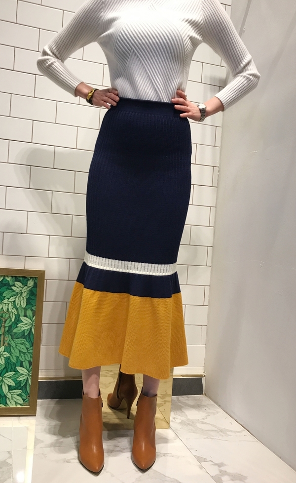 Knit three-color long skirt 2COL slim clean skinny
