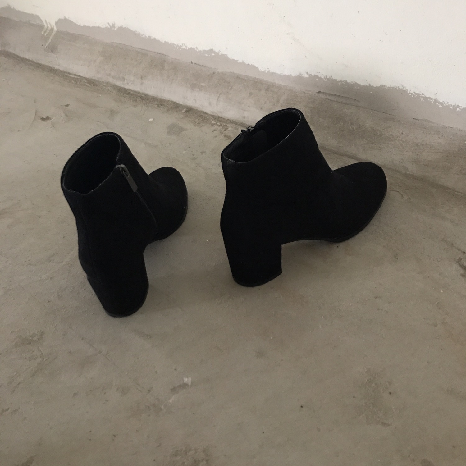 Suede Ankle Boots Angle Midsole Heel 5cm Black, Gr