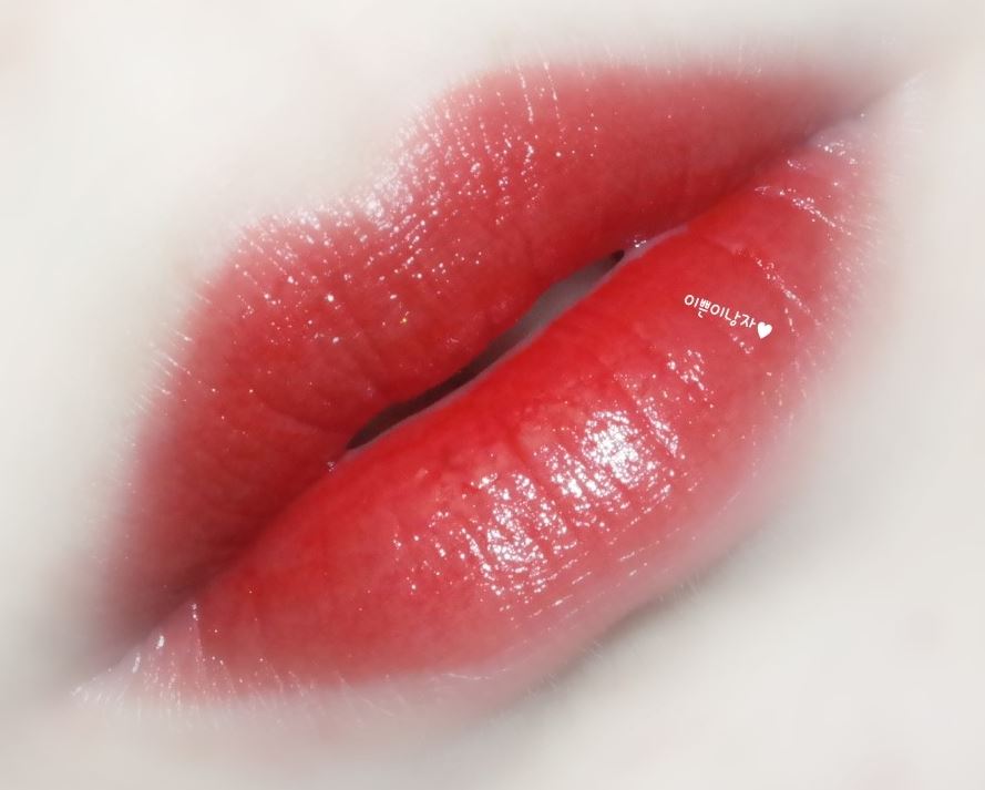 Eagle Lips Golden Shimmer Good Tic Dramatic Point 