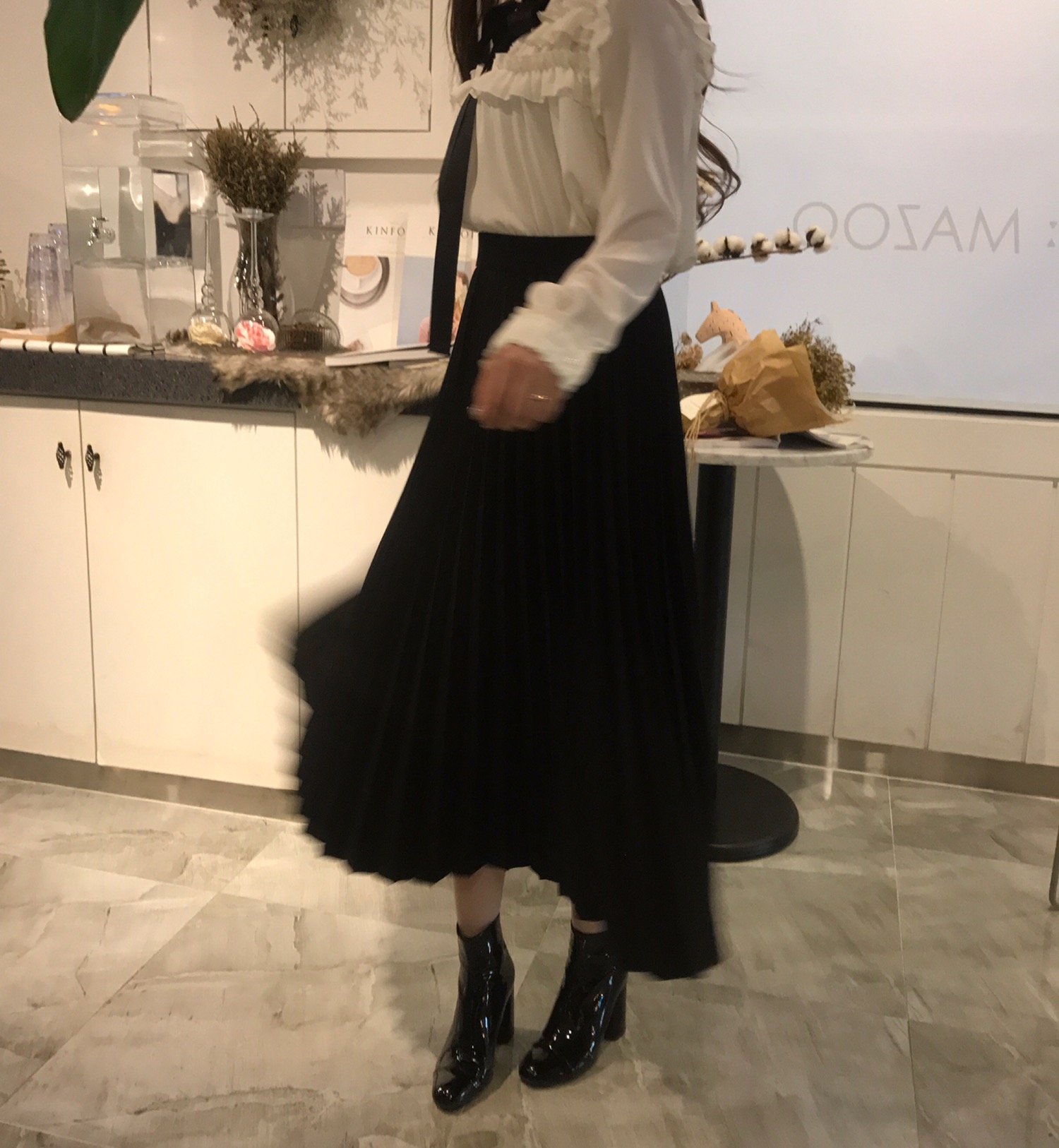 Louuar showroom order rush! Winter long wrinkle sk