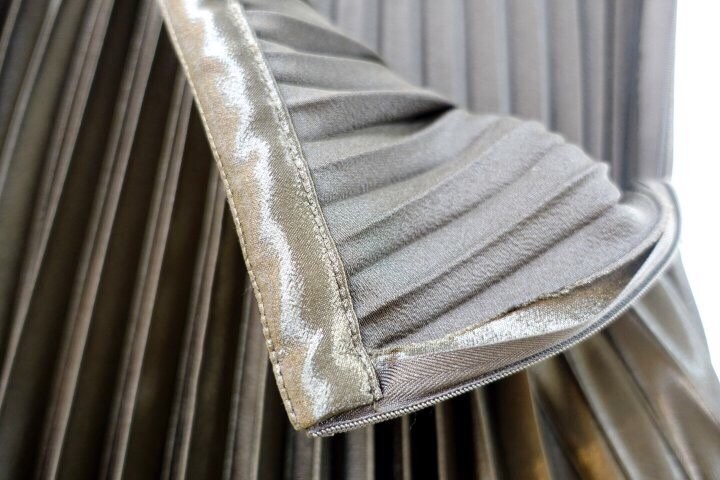 Metallic Pleated Long Skirt Date Coordination